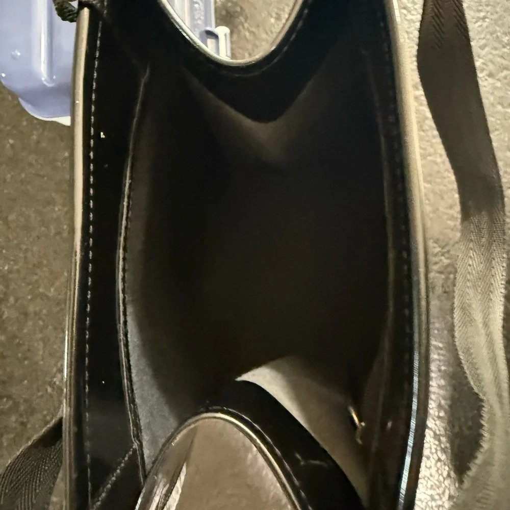 Saks Fifth Avenue Black Patent Leather Pocket Shopping Bag Tote - Picture 7 of 9